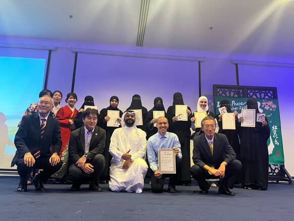 Gtoup photo with the participants