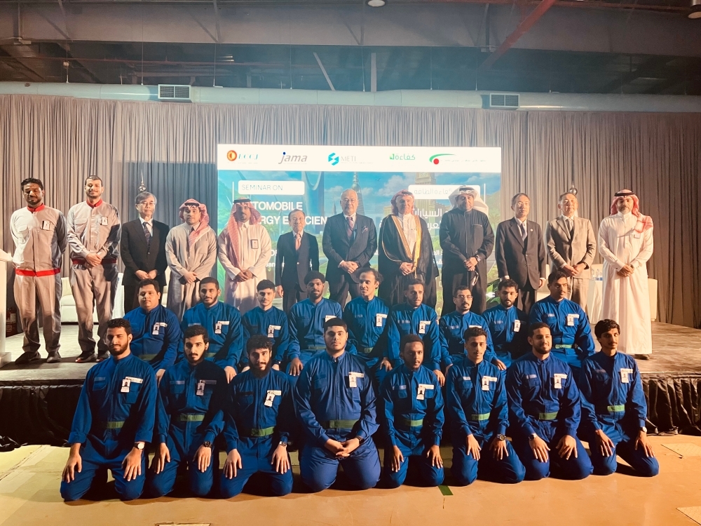 Group photo with the speakers of the seminar