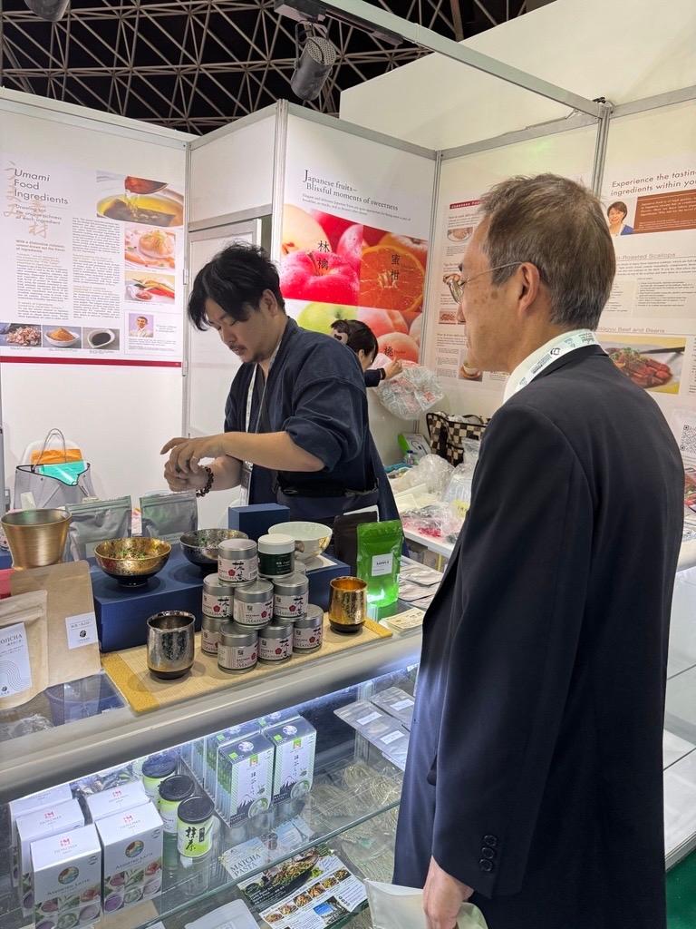 CG Yamamoto at the JETRO booth 2